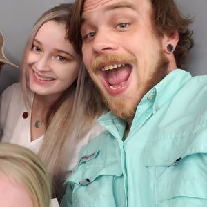 Meet your Posher, Raymond